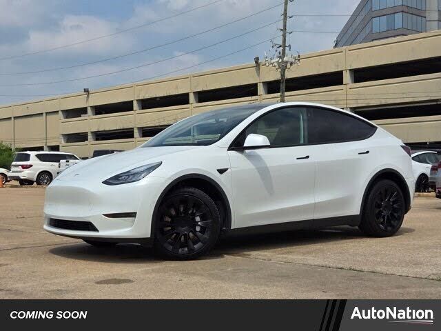 2021 TESLA Model Y