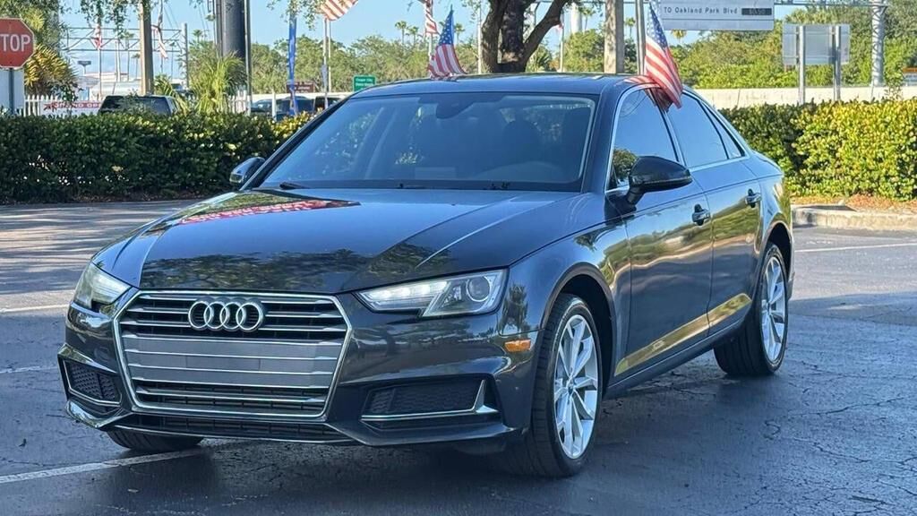 2019 AUDI A4