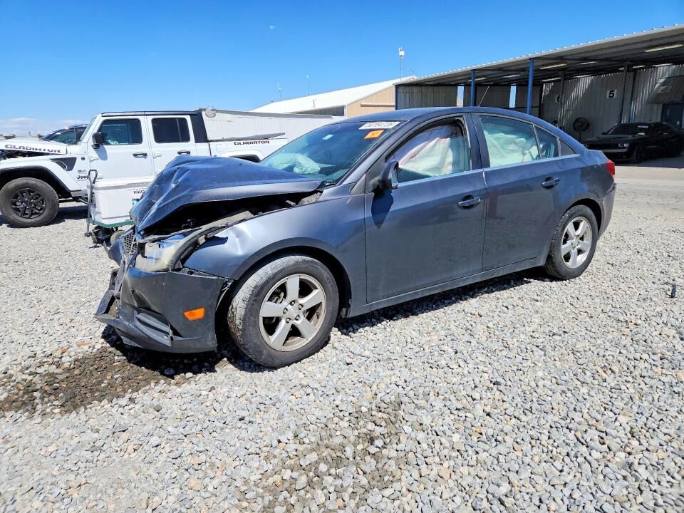 2013 CHEVROLET Cruze