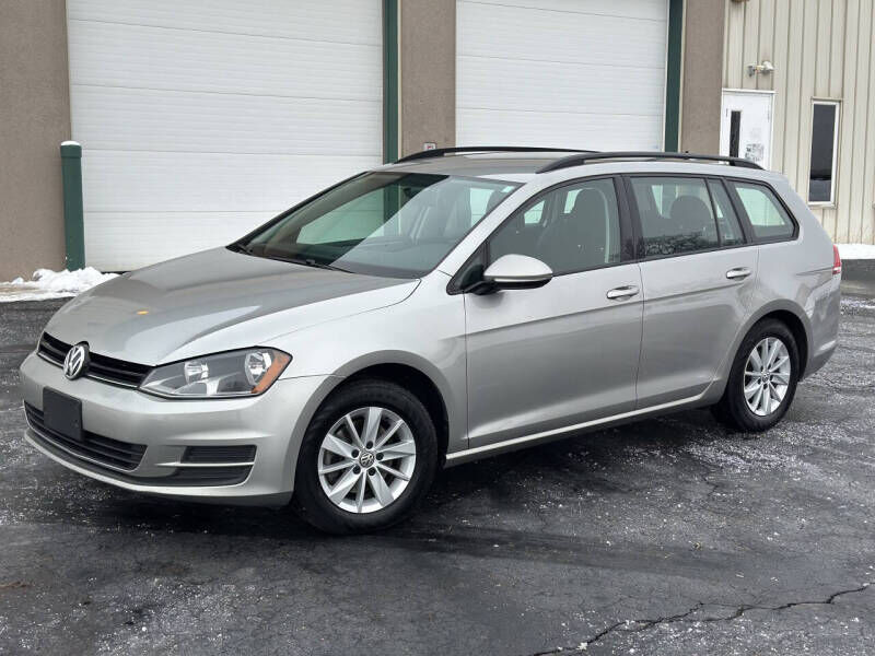 2016 VOLKSWAGEN Golf SportWagen