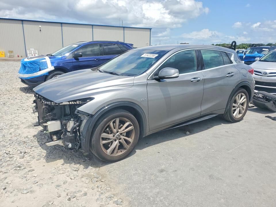 2018 INFINITI QX30