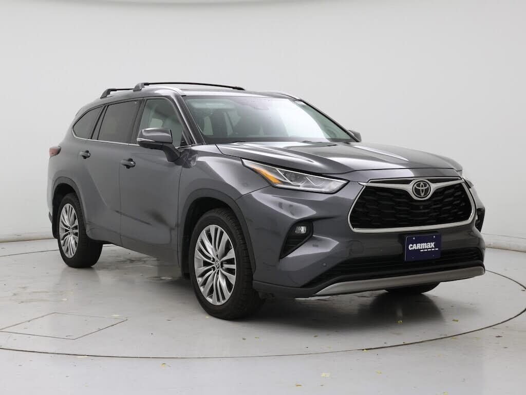 2024 TOYOTA Highlander