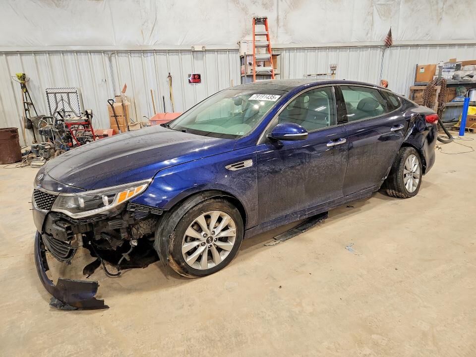 2017 KIA Optima