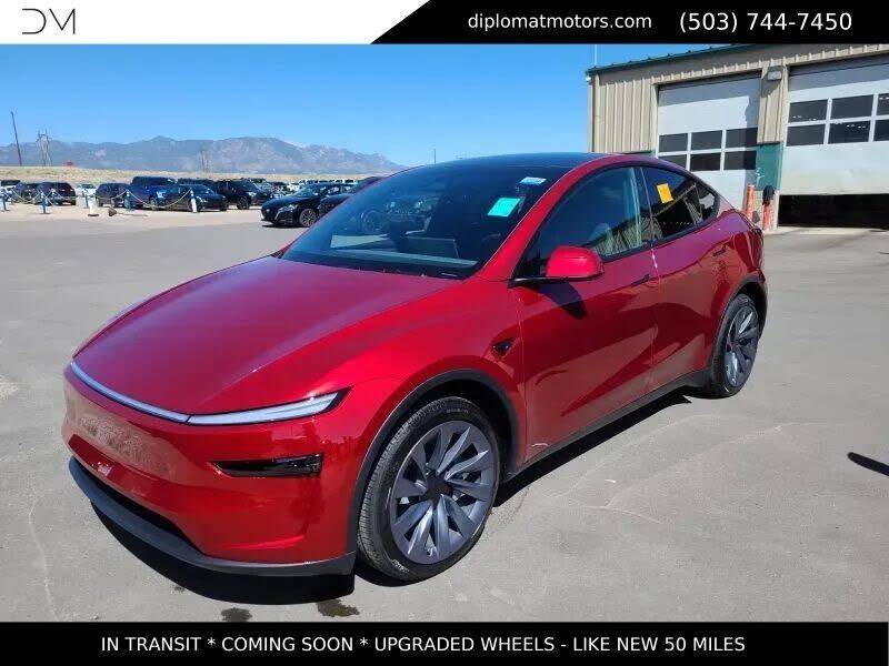 2026 TESLA Model Y