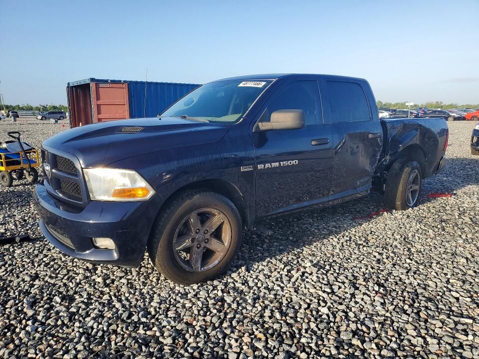 2012 DODGE Ram