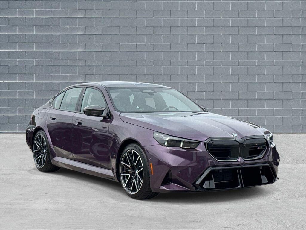 2025 BMW M5