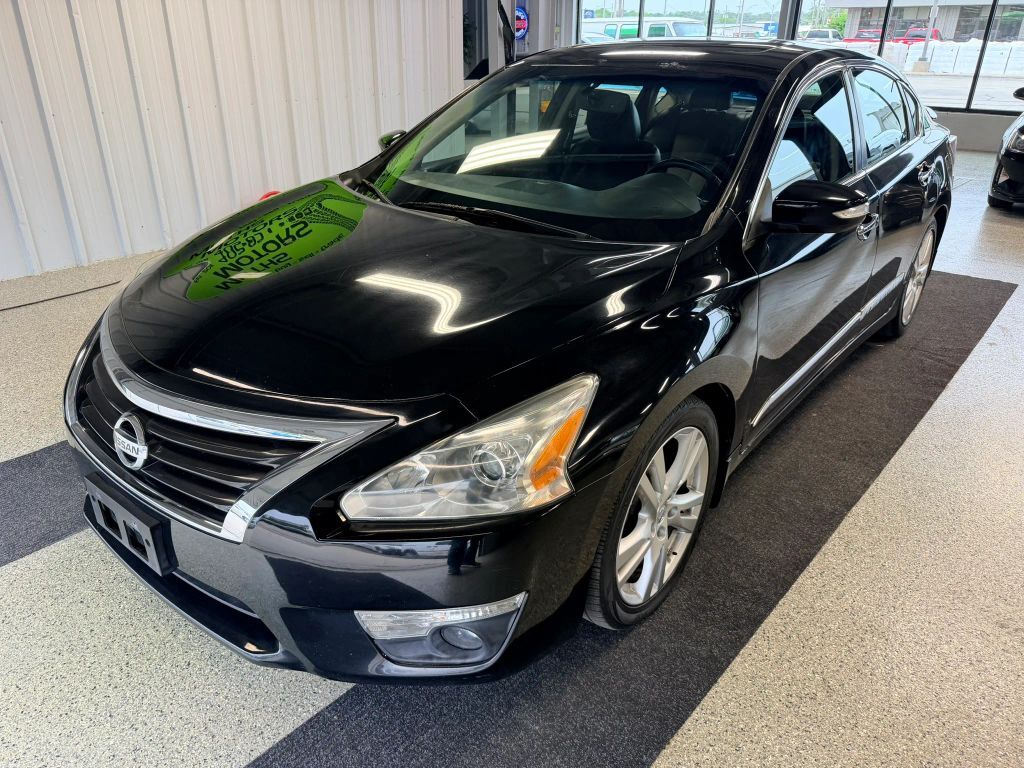 2014 NISSAN Altima