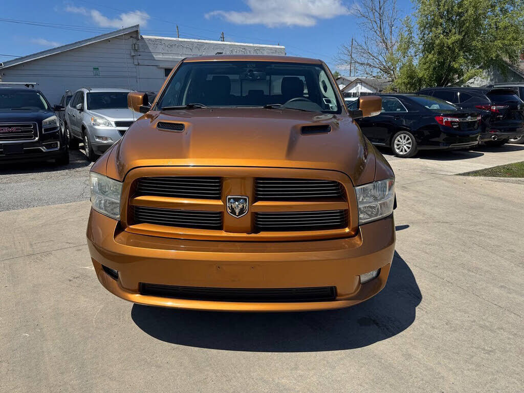 2012 DODGE Ram