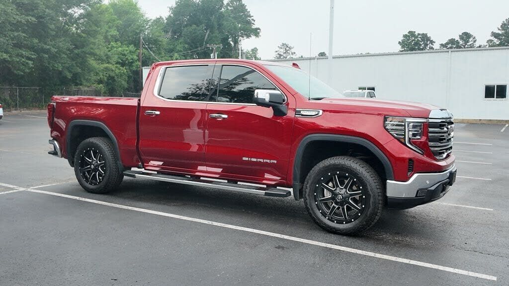 2025 GMC Sierra