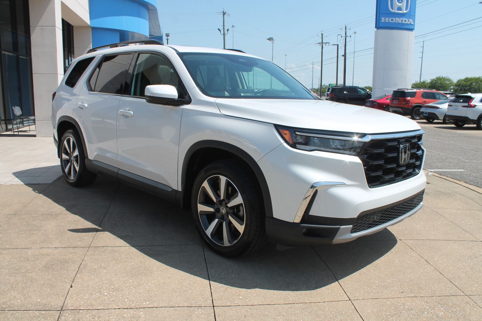2025 HONDA Pilot