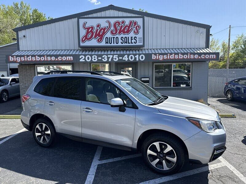 2014 SUBARU Forester