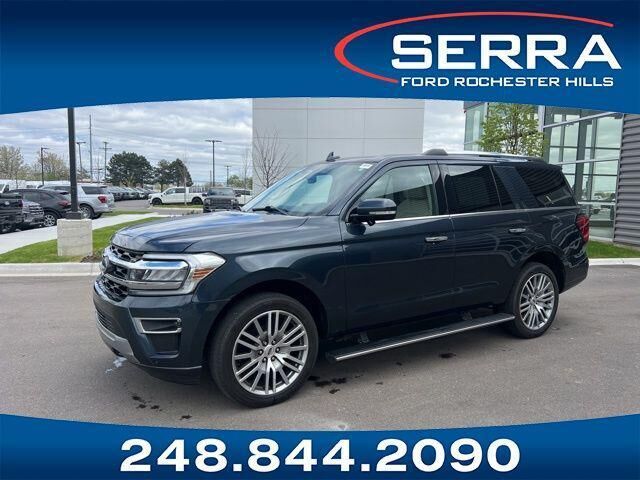 2022 FORD Expedition