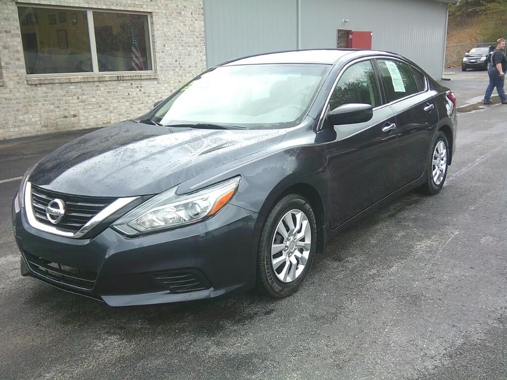 2017 NISSAN Altima