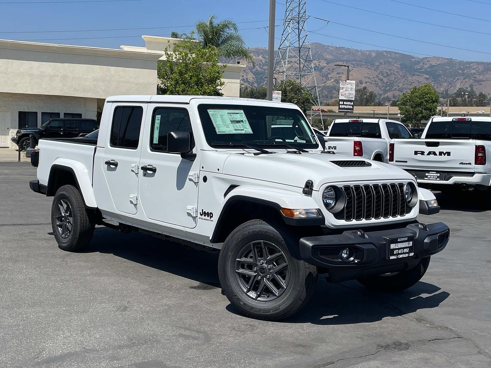 2025 JEEP Gladiator
