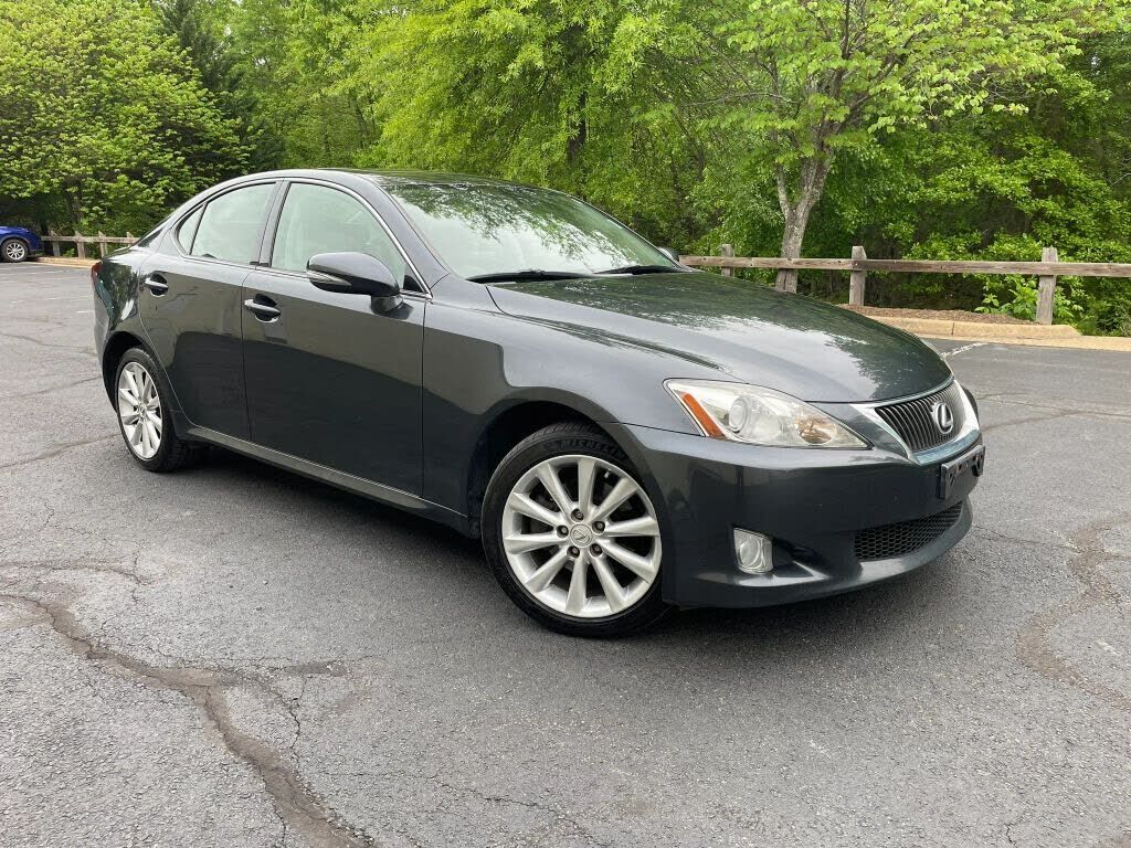 2010 LEXUS IS