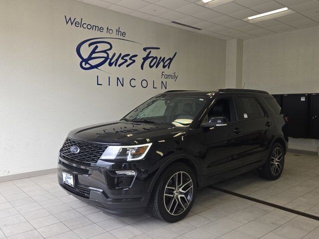 2019 FORD Explorer