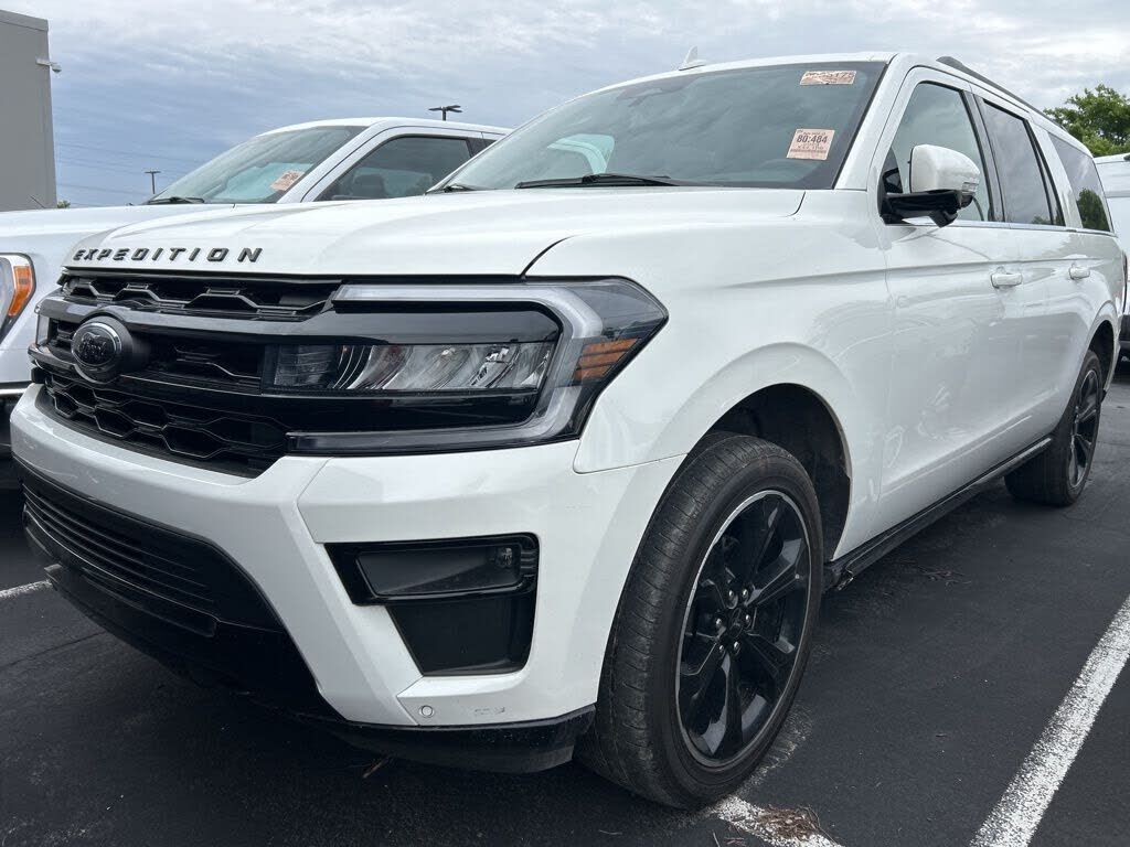 2023 FORD Expedition