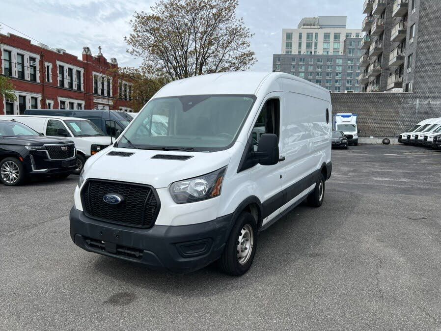 2022 FORD Transit