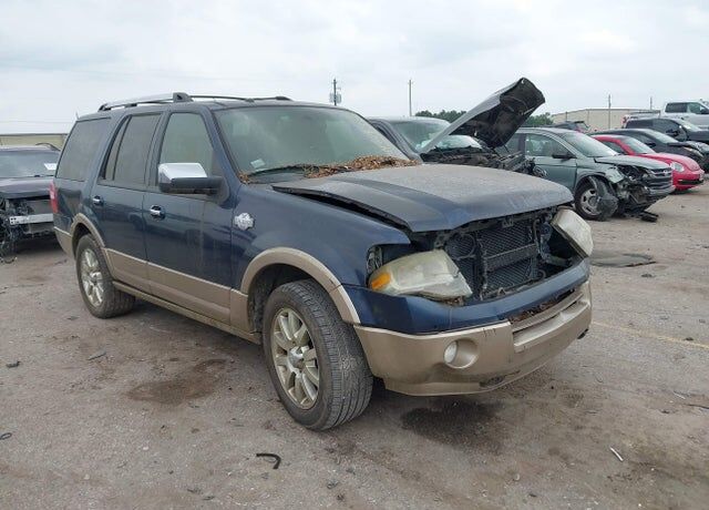 2013 FORD Expedition