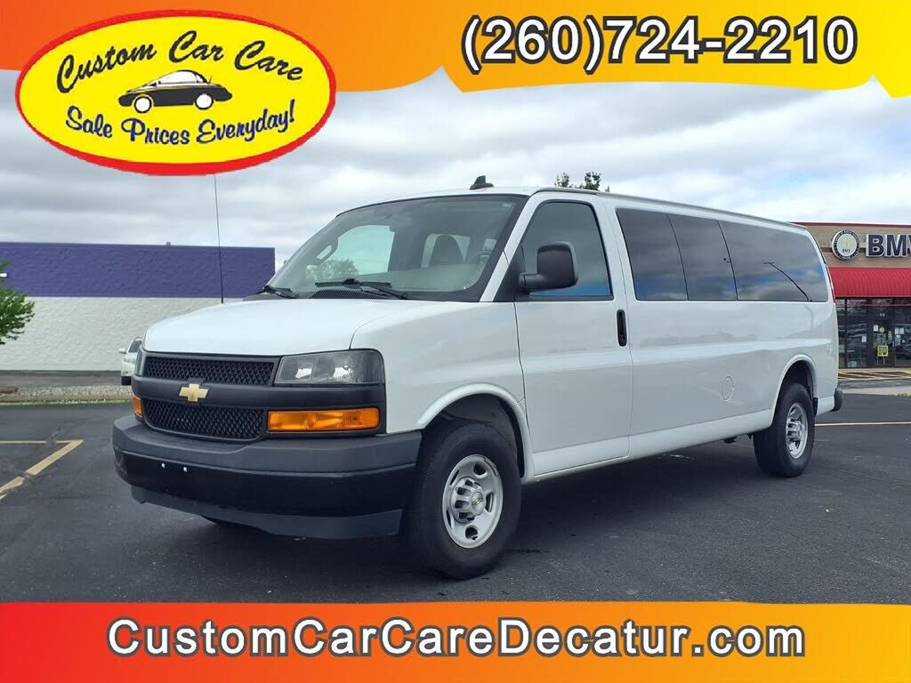 2022 CHEVROLET Express