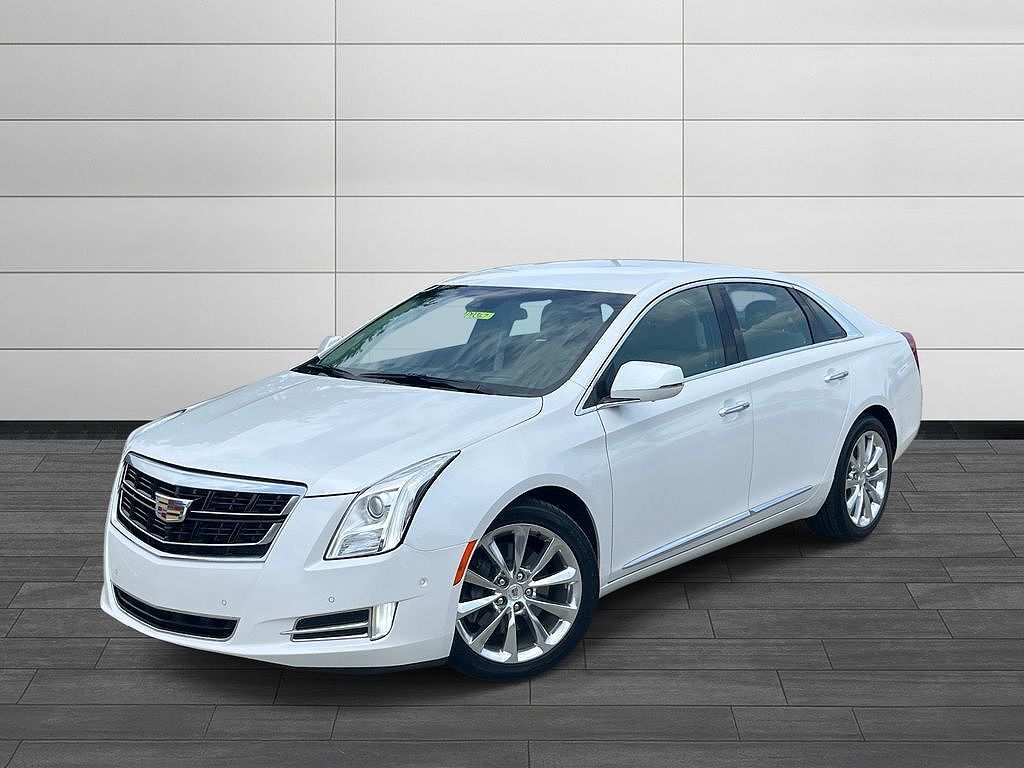 2017 CADILLAC XTS
