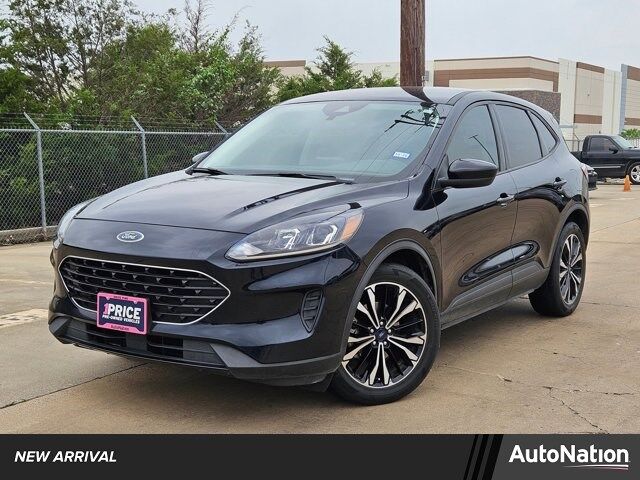 2021 FORD Escape