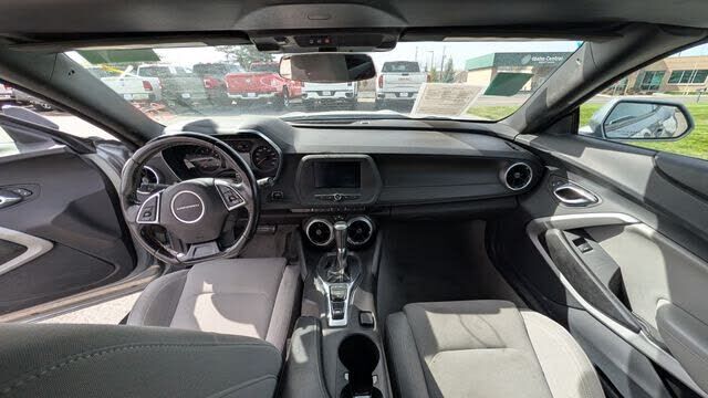 2023 CHEVROLET Camaro