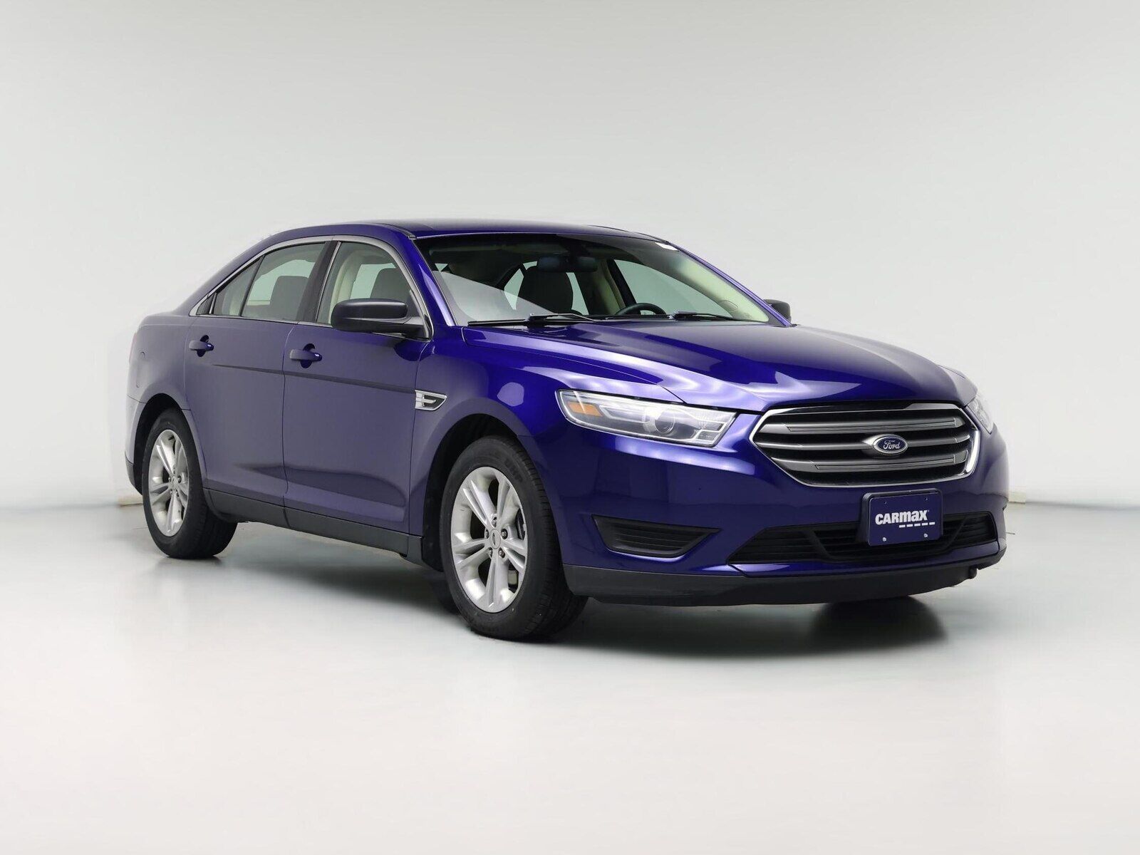 2015 FORD Taurus