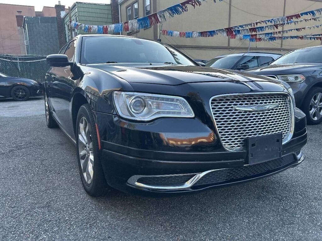 2018 CHRYSLER 300