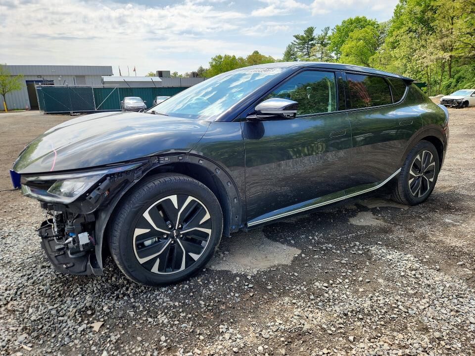 2024 KIA EV6