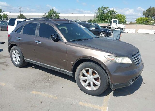 2005 INFINITI FX35