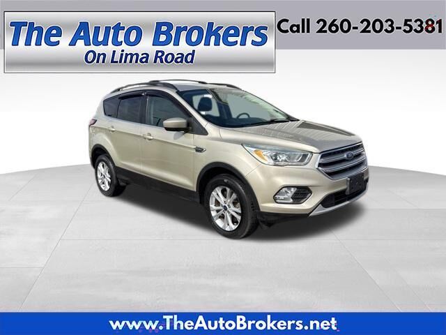 2017 FORD Escape