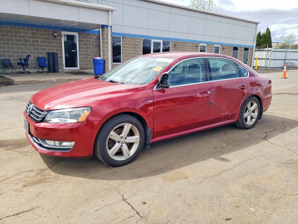 2015 VOLKSWAGEN Passat