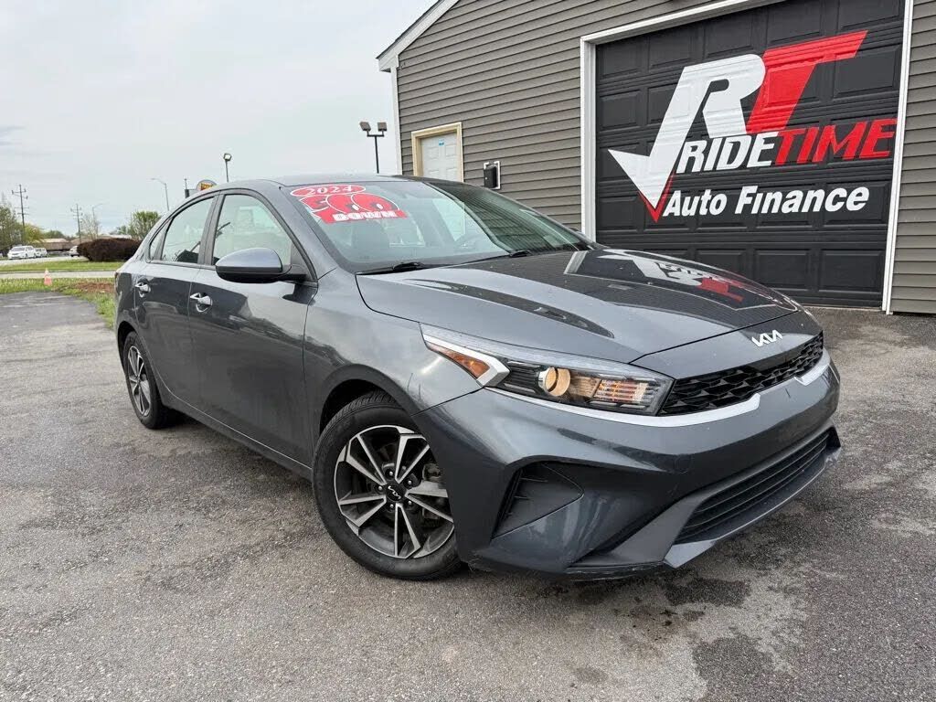 2024 KIA Forte