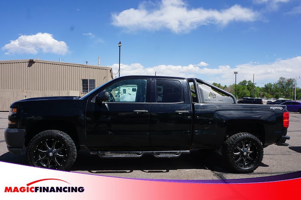 2017 CHEVROLET Silverado