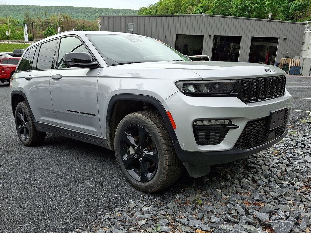 2023 JEEP Grand Cherokee