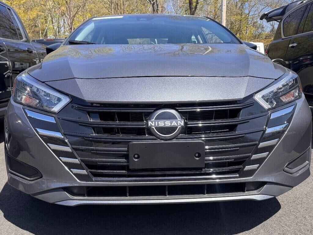 2025 NISSAN Versa