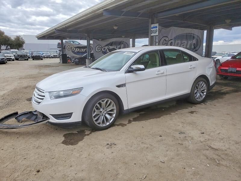 2015 FORD Taurus