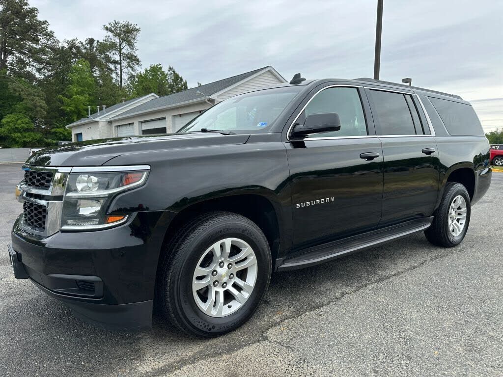 2015 CHEVROLET Suburban