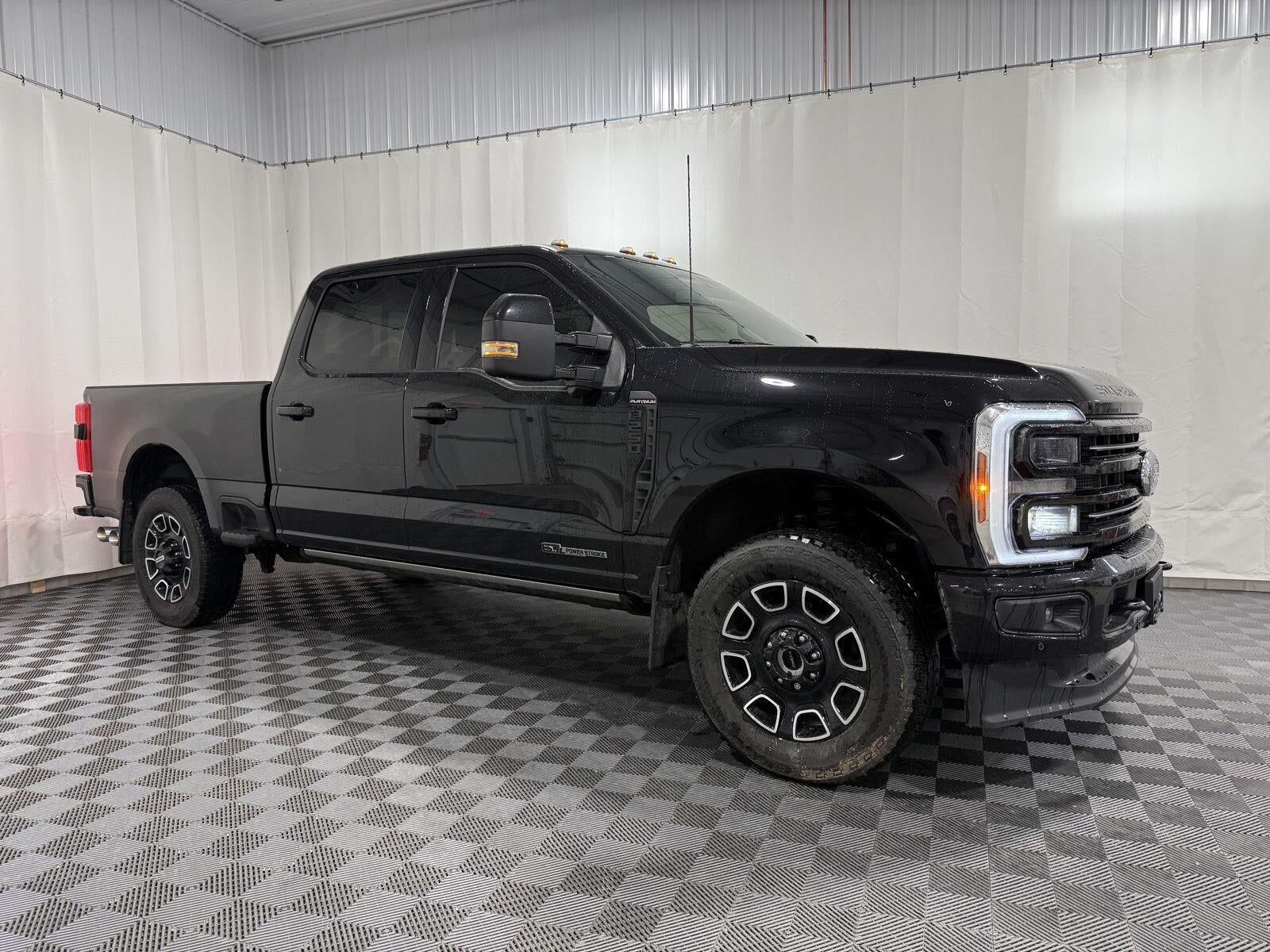 2025 FORD F-250