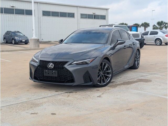2024 LEXUS IS