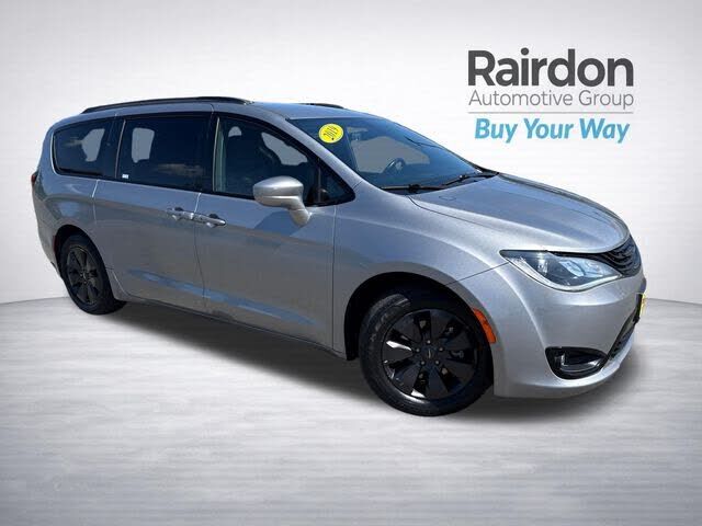 2019 CHRYSLER Pacifica