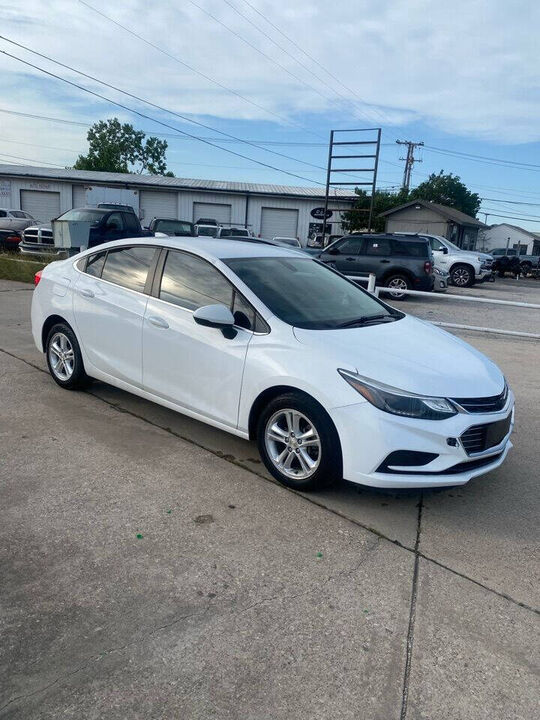 2017 CHEVROLET Cruze