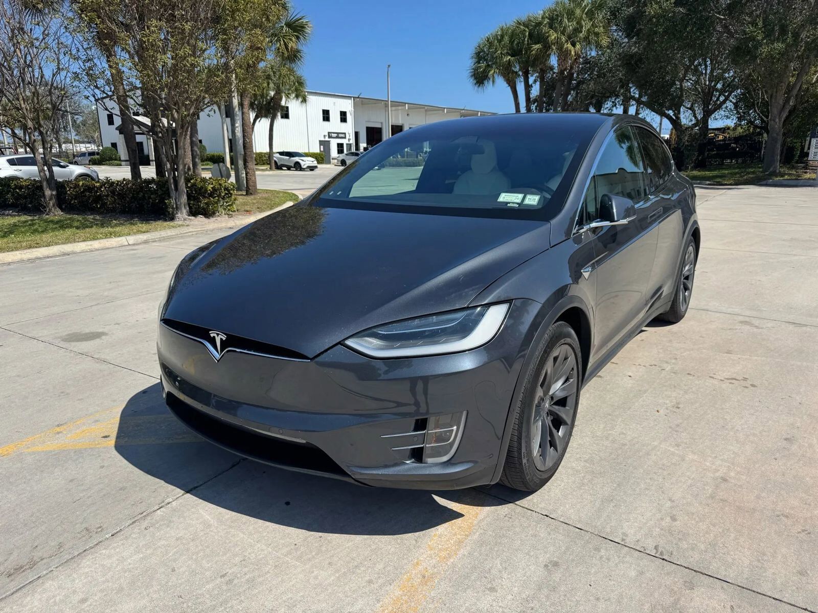 2017 TESLA Model X