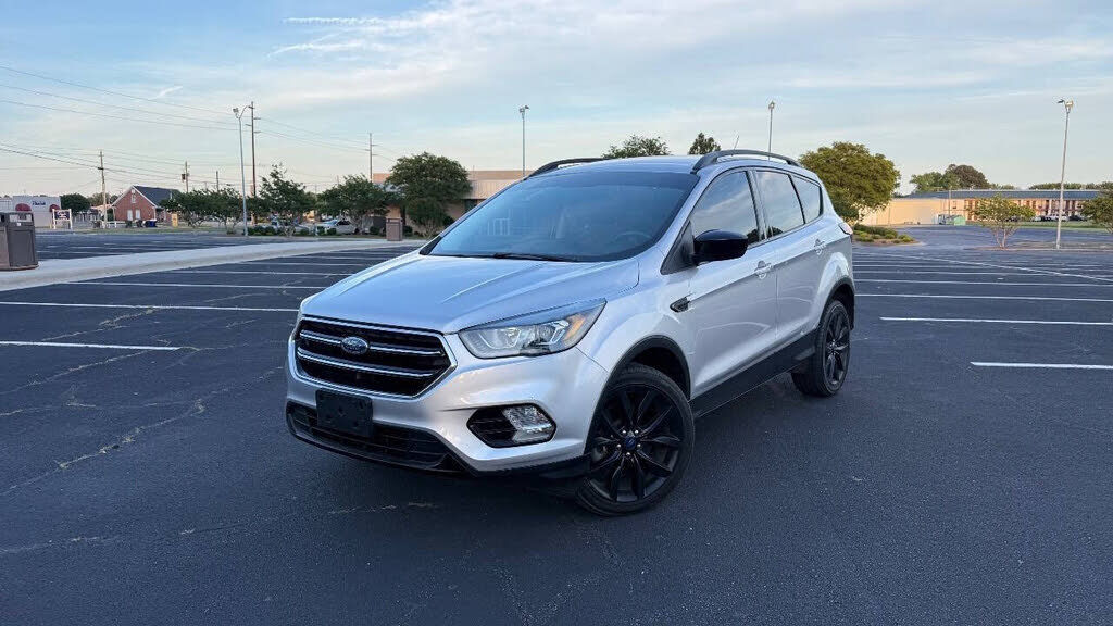 2019 FORD Escape