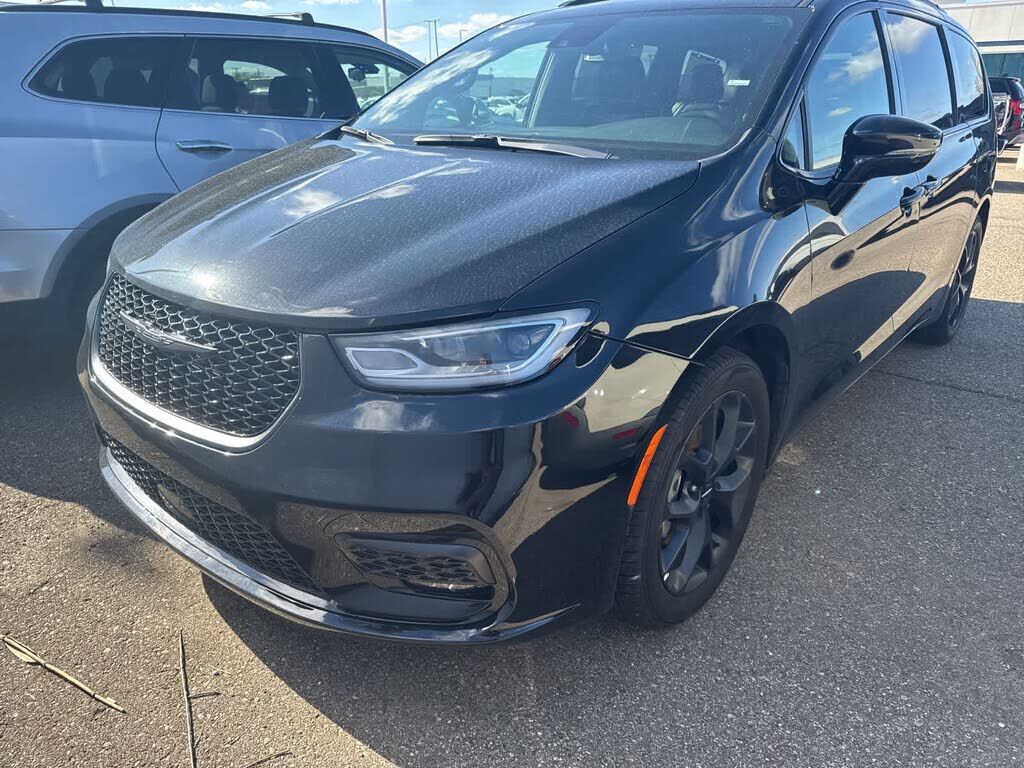 2025 CHRYSLER Pacifica