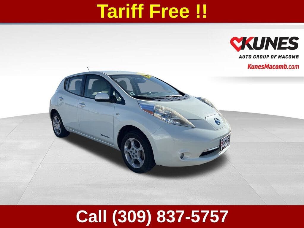 2011 NISSAN Leaf