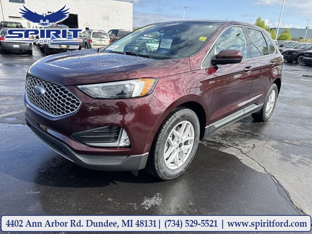 2023 FORD Edge