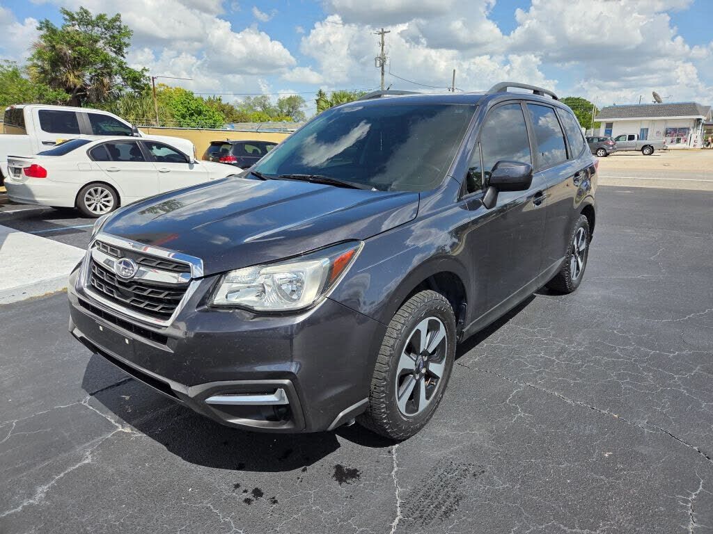 2018 SUBARU Forester