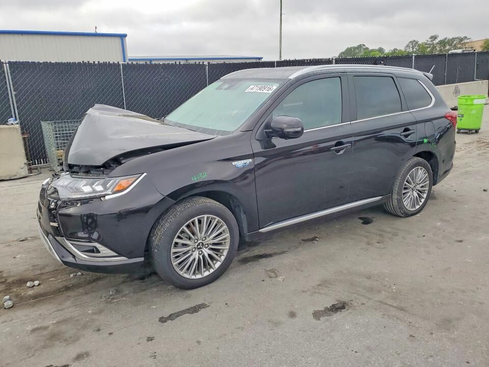 2022 MITSUBISHI Outlander